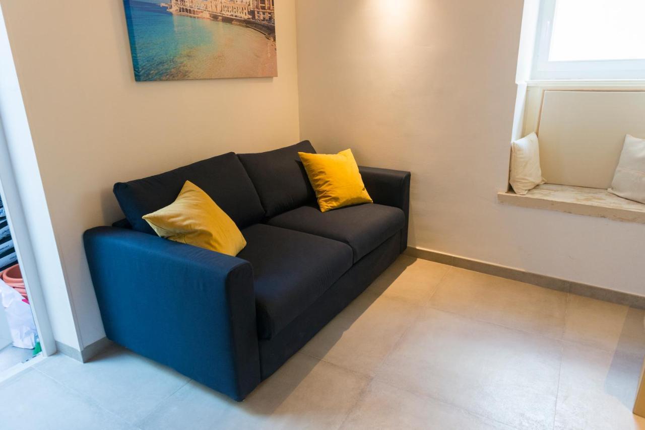 Authentic Gf Apartment With Terrace At The 3 Cities Marina Cospicua Exterior foto